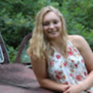 Meet your Posher, Jenae